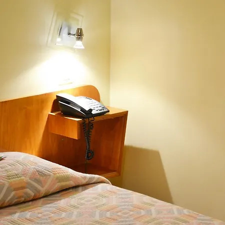 Moderne Готель