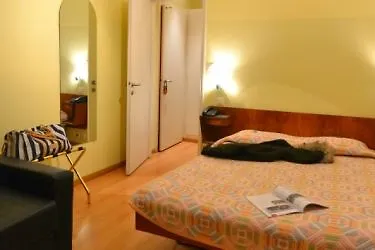 Hotel Moderne Geneva